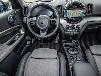 MINI Cooper 1.5 Cooper Countryman Verde usata Castelnuovo Rangone