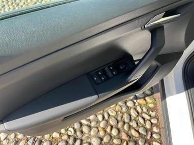 Seat Arona 1.0 EcoTSI Style Bianco usata Capriolo