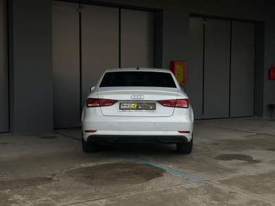 Audi A3 Sedan 35 TDI S tronic Business Bianco usata Monselice
