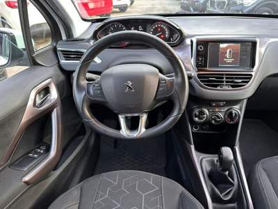 Peugeot 2008 1.2 VTi 82CV Allure OK NEO PATENTATI Bianco usata Oderzo