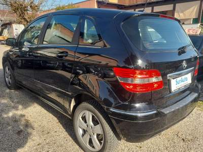 Mercedes-Benz Classe B NGT BlueEFFICIENCY Executive Nero usata Castel San Pietro Terme