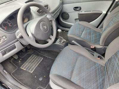 Renault Clio 1.2 16V 5 porte Confort Grigio usata Bagnolo in Piano
