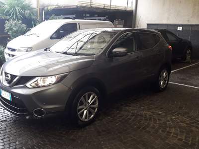 Nissan Qashqai benzina Grigio usata Legnano