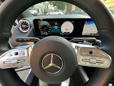 Mercedes-Benz EQA PERFETTA TETTO PELLE SEDILI VENTILATI PREMIUM Bianco usata Roma
