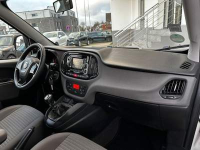 Fiat Doblò Doblò 1.4 T-Jet 16V Lounge Bianco usata Castelnuovo Rangone