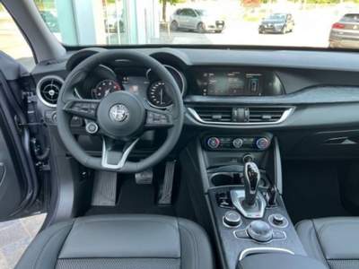 Alfa Romeo Stelvio 2.0 Turbo 200 CV AT8 Q4 Executive Grigio usata Castelnuovo Rangone