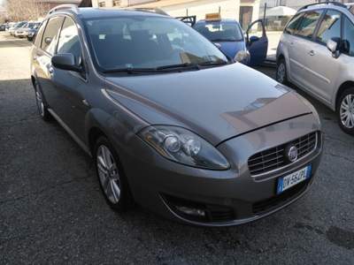 Fiat Croma 1.9 Multijet 16V Emotion Grigio usata Alba