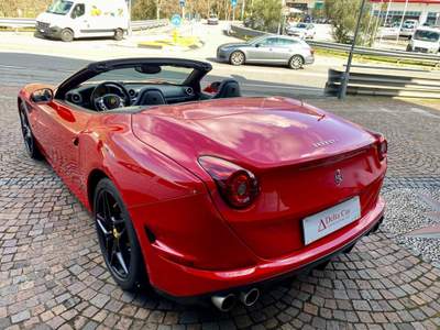 Ferrari California T DCT Rosso usata Costa Volpino
