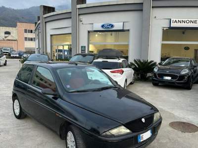 Lancia Ypsilon  Nero usata Baronissi