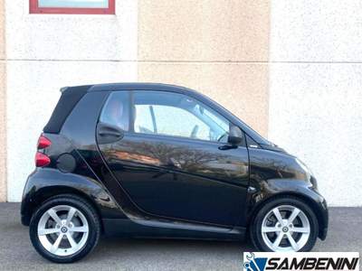 Smart ForTwo  Cabrio 1.0 Pulse 84cv Nero usata Roverbella