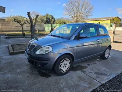 Lancia Ypsilon Ypsilon 1.3 MJT 16V                                                         Grigio usata Guspini