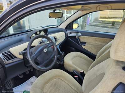 Lancia Ypsilon Ypsilon 1.3 MJT 16V                                                         Grigio usata Guspini