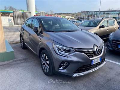Renault Captur 1.6 E-TECH Plug-in Hybrid 160cv Intens Auto Grigio usata Civitanova Marche