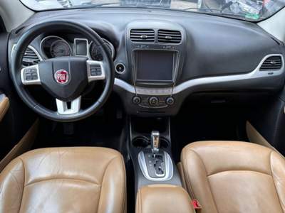 Fiat Freemont 2.0 Mjt 170 CV 4x4 aut. Lounge Bianco usata Oderzo