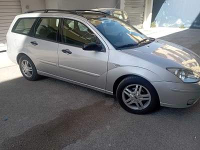 Ford Focus GPL, ottime condizioni, nessun lavoro da eseguire Argento usata GRUGLIASCO
