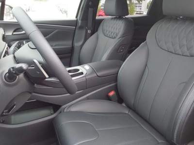 Hyundai Santa Fe 1.6 T-GDI HEV 4WD AT 5 posti signature Nero usata Castelnuovo Rangone
