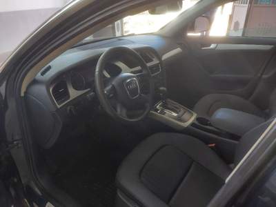 Audi A4 Avant 2.0 TDI 143CV F.AP. Ambiente Blu/Azzurro usata Nicosia