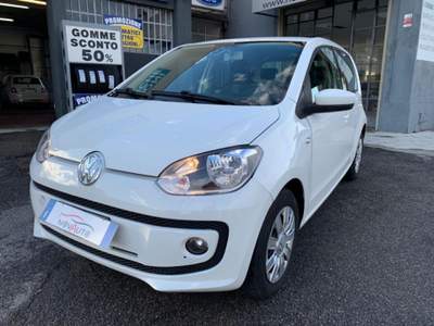 Volkswagen up! 1.0 5p. club up Bianco usata Nova Milanese