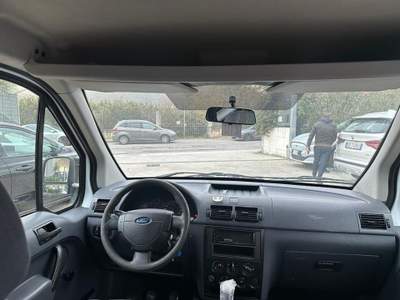 Ford Tourneo Connect  Bianco usata Baronissi