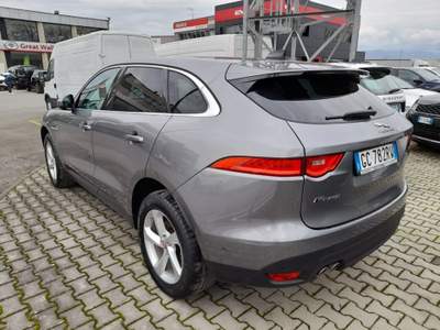 Jaguar F-Pace 2.0 D 180 CV AWD aut. Grigio usata Scarperia e San Piero