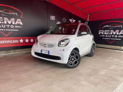 Smart ForTwo 70 1.0 twinamic Passion Bianco usata Quartucciu