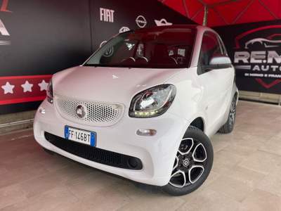 Smart ForTwo 70 1.0 twinamic Passion Bianco usata Quartucciu