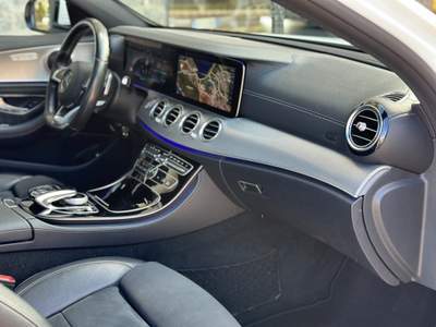 Mercedes-Benz Classe E d Auto AMG Premium Plus (Tetto/Led64/Retro/APP) Bianco usata Castellaneta