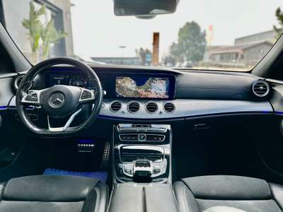 Mercedes-Benz Classe E d Auto AMG Premium Plus (Tetto/Led64/Retro/APP) Bianco usata Castellaneta