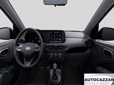 Hyundai i10 1.0 67cv AUTOMATICA CONNECTLINE/PRIME IN OFFERTA Bianco usata Olgiate Molgora