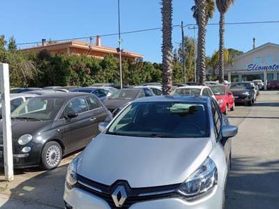 Renault Clio TCe 12V 75 CV 5 porte Business Argento usata Modica