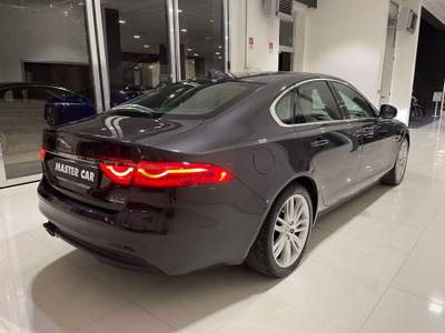 Jaguar XF  2.0d 180 CV AWD Pure Automatico Grigio usata Ripalimosani