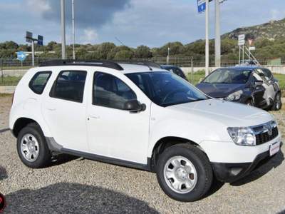 Dacia Duster 1.5 dCi 110CV 4x2 Lauréate Bianco usata Olbia