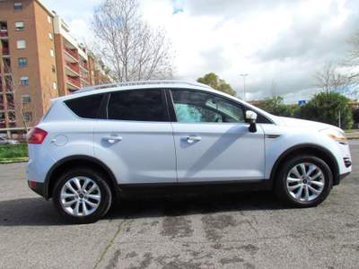 Ford Kuga 2.0 TDCi 136 CV 4WD Titanium DPF Bianco usata Latina