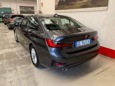 BMW Serie 3 320d d 48V Business Advantage AUTOM. Grigio usata Montano Lucino