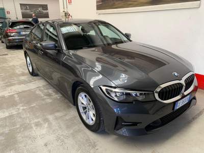 BMW Serie 3 320d d 48V Business Advantage AUTOM. Grigio usata Montano Lucino