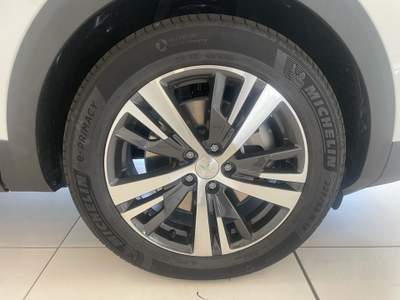 Peugeot 3008  hybrid 180 - allure pack Bianco usata Torino