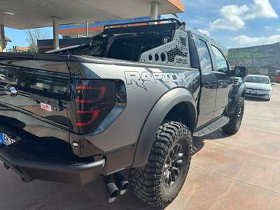 Ford F-150 tagliandata e revisionata nessun lavoro da eseguire Nero usata GRUGLIASCO