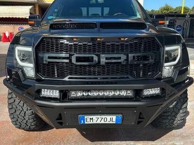 Ford F-150 tagliandata e revisionata nessun lavoro da eseguire Nero usata GRUGLIASCO