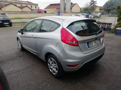 Ford Fiesta Ambient Argento usata Carbonara Scrivia
