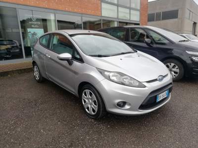 Ford Fiesta Ambient Argento usata Carbonara Scrivia
