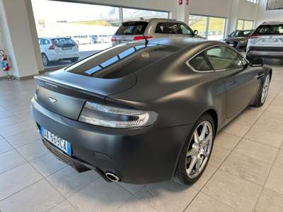 Aston Martin V8 Vantage Vantage Coupé Grigio usata Gemona del Friuli