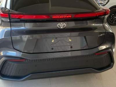 Toyota C-HR 1.8 HV Trend Grigio usata Portoferraio