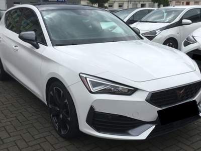 Cupra Leon 1.4 e-HYBRID 245 CV DSG Bianco usata Castelnuovo Rangone