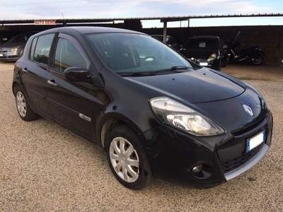 Renault Clio  Nero usata Ragusa