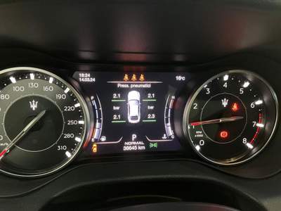 Maserati Ghibli L4 330 CV MHEV Gransport Grigio usata Roma