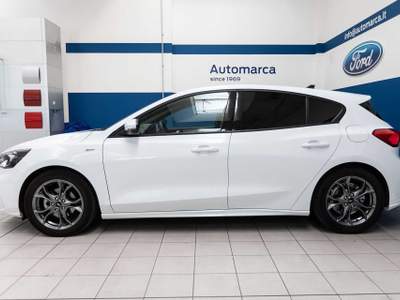 Ford Focus 1.0 EcoBoost Hybrid 125 CV 5p. ST-Line Bianco usata Silea