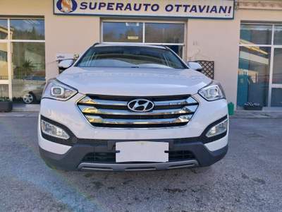 Hyundai Santa Fe 2.2 CRDi 4WD A/T Style Bianco usata Urbino