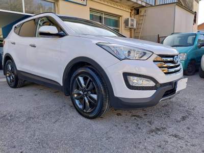 Hyundai Santa Fe 2.2 CRDi 4WD A/T Style Bianco usata Urbino