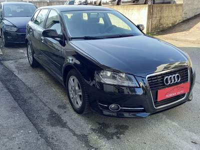 Audi A3 AMBITION 90 CV PER NEOPATENTATI usata Cinisello Balsamo