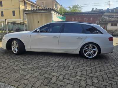 Audi A4 Avant 2.0 TDI 190 CV clean diesel quattro Bianco usata Novi Ligure